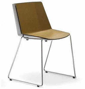 MDF Italia Стул из полипропилена, штабелируемый салазками Aïku