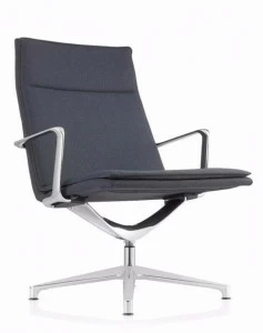 ICF 4-спицевое тканевое кресло с подлокотниками Valea