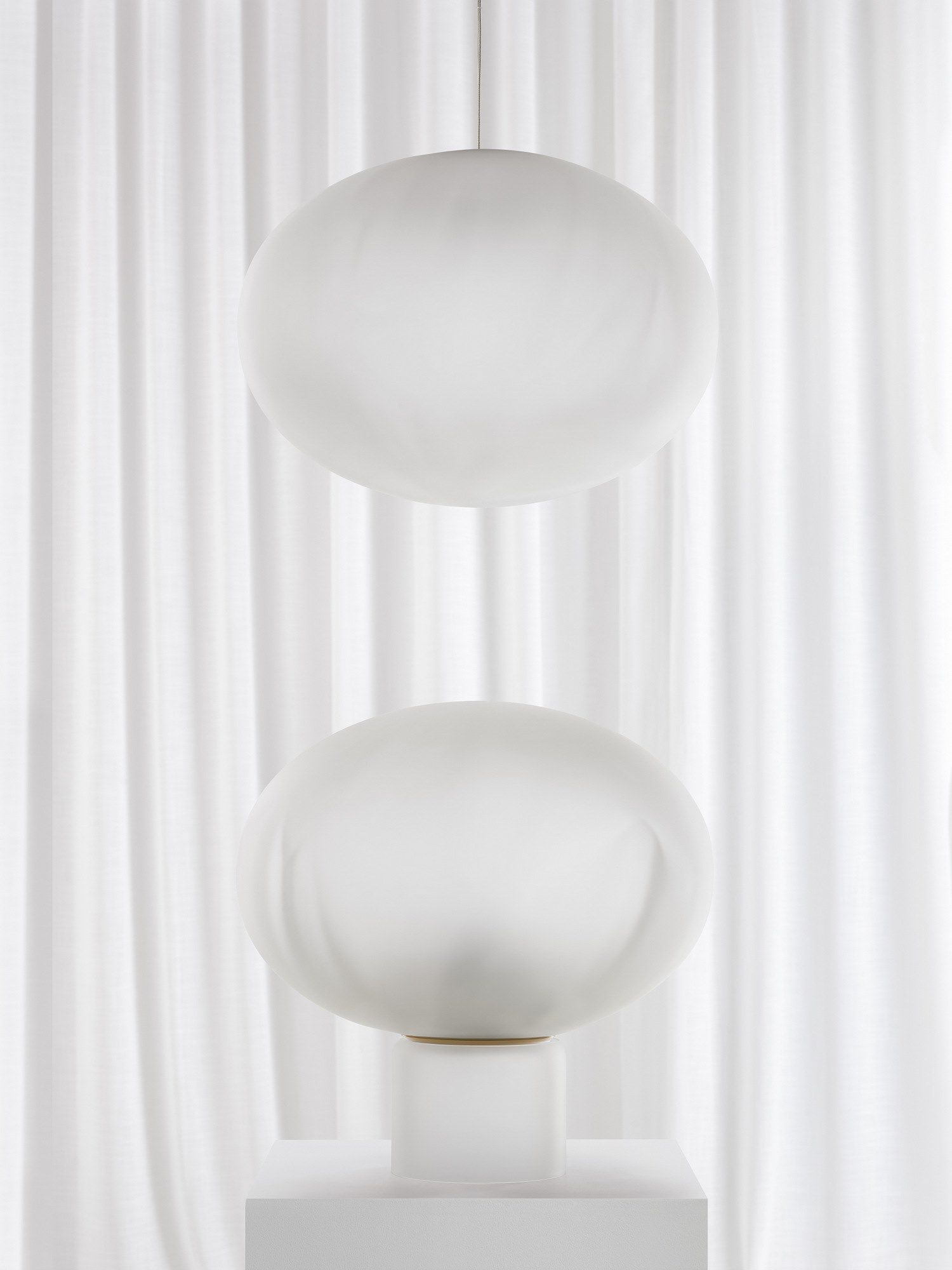 Стеклянный светодиодный подвесной светильник Ross Gardam Méne ARCH-00076758 - Вид №10