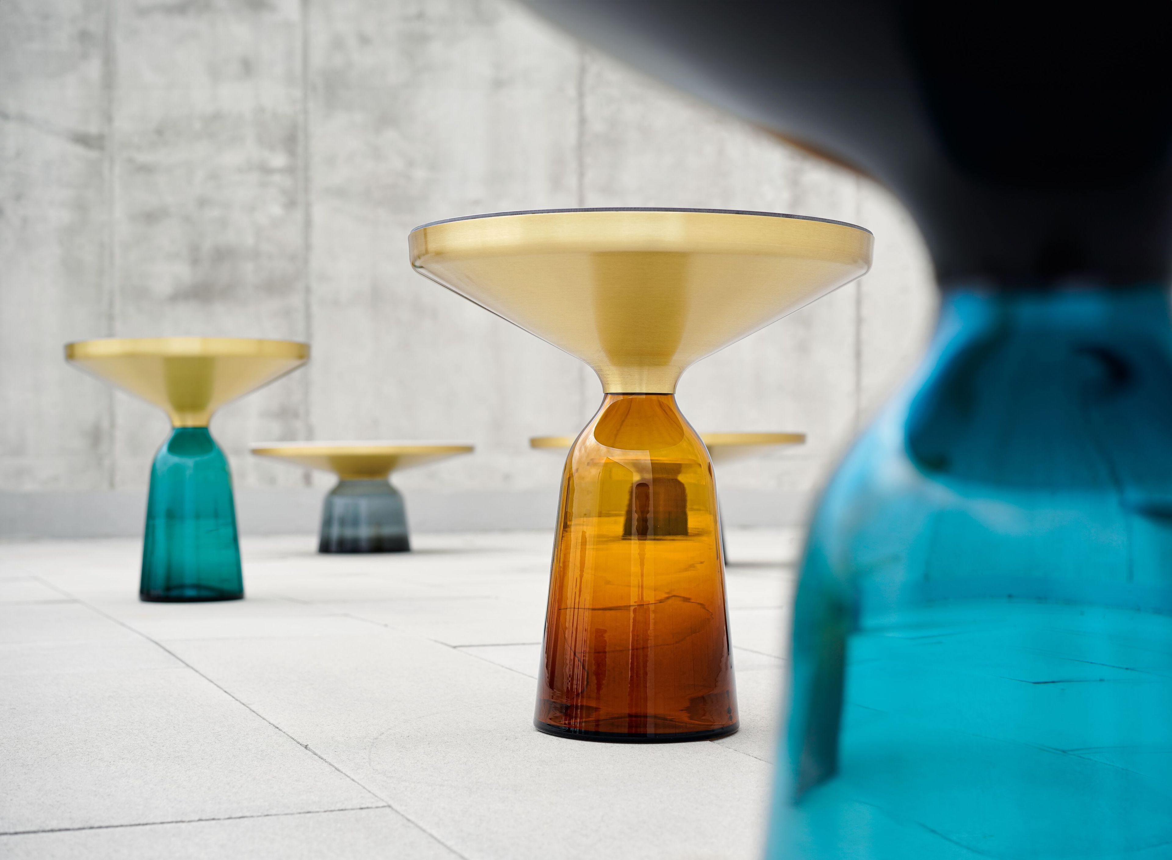 Круглый журнальный столик из латуни и стекла Classicon Белл ARCH-00039502 - Вид №42