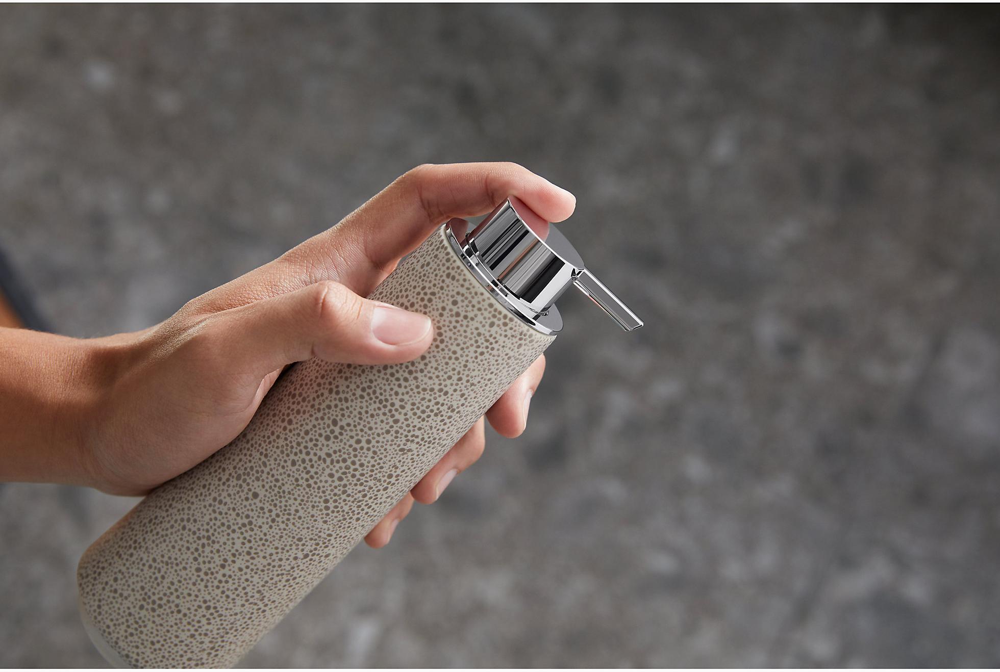 KOHLER Набор аксессуаров Bente , состоящий из двух частей, Oyster Pearl K-29591-SSP-HDN  - Вид №4