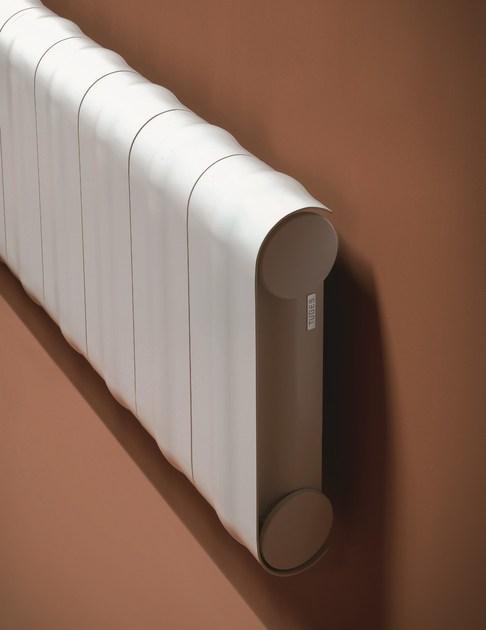 Tubes Radiatori Горизонтальный настенный радиатор Elements St - Вид №1