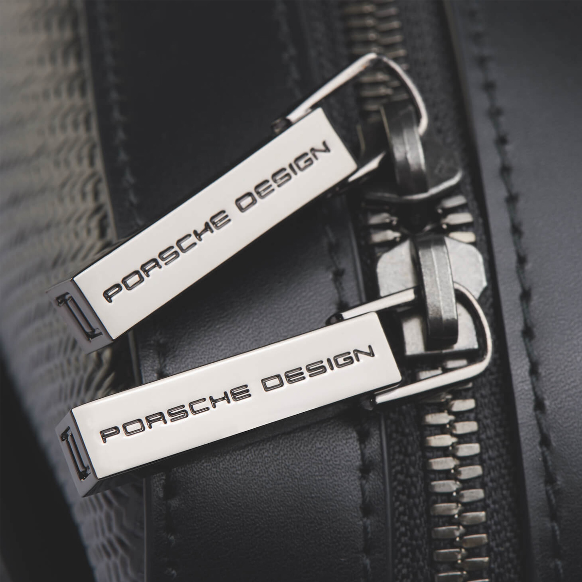 OCA01504.001 Сумка OCA01504 Briefcase M Porsche Design Carbon - Вид №2