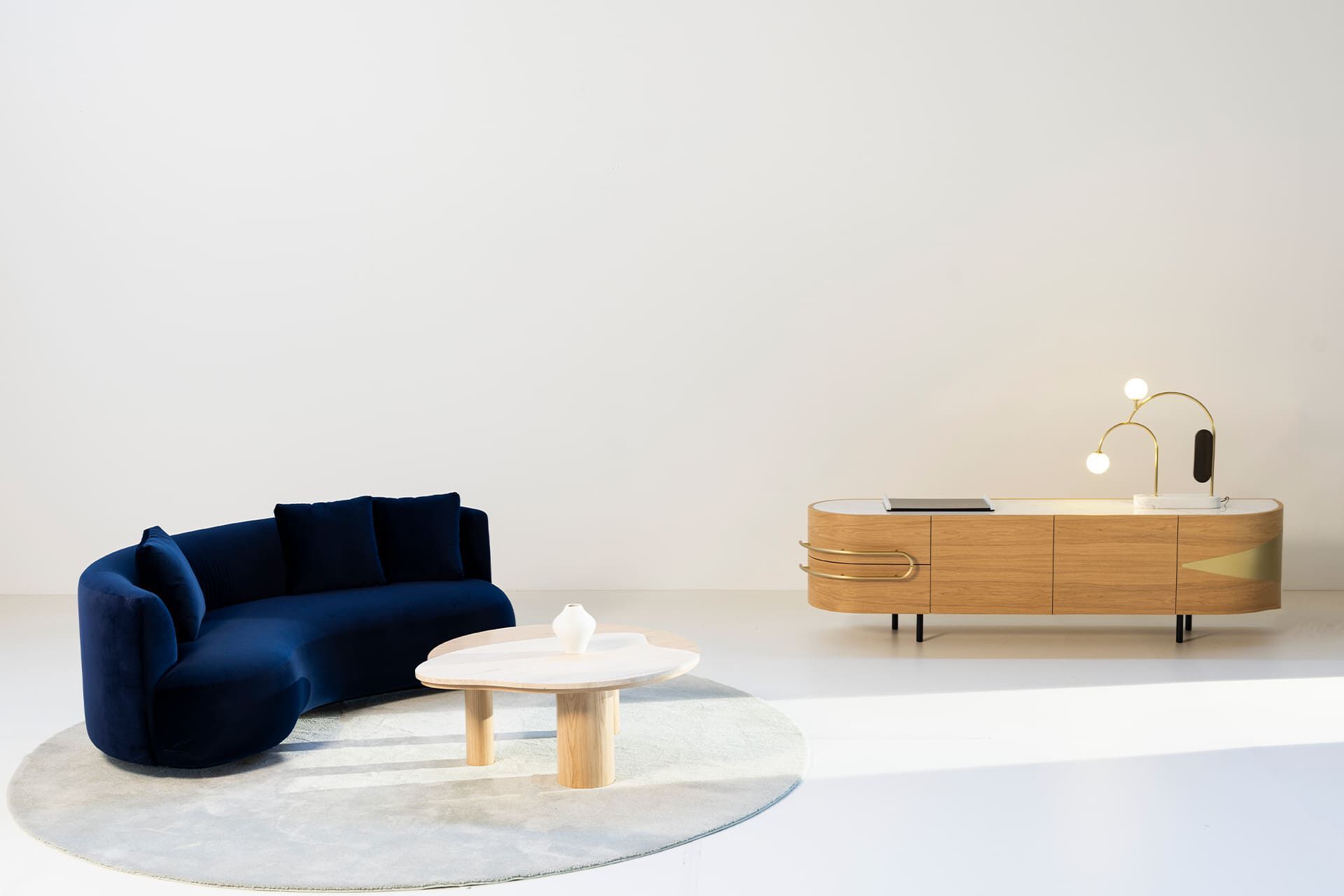 Журнальный столик из травертина и дуба Greenapple Bordeira ARCH-00100779 - Вид №4