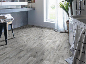 Нескользящий виниловый пол с эффектом дерева