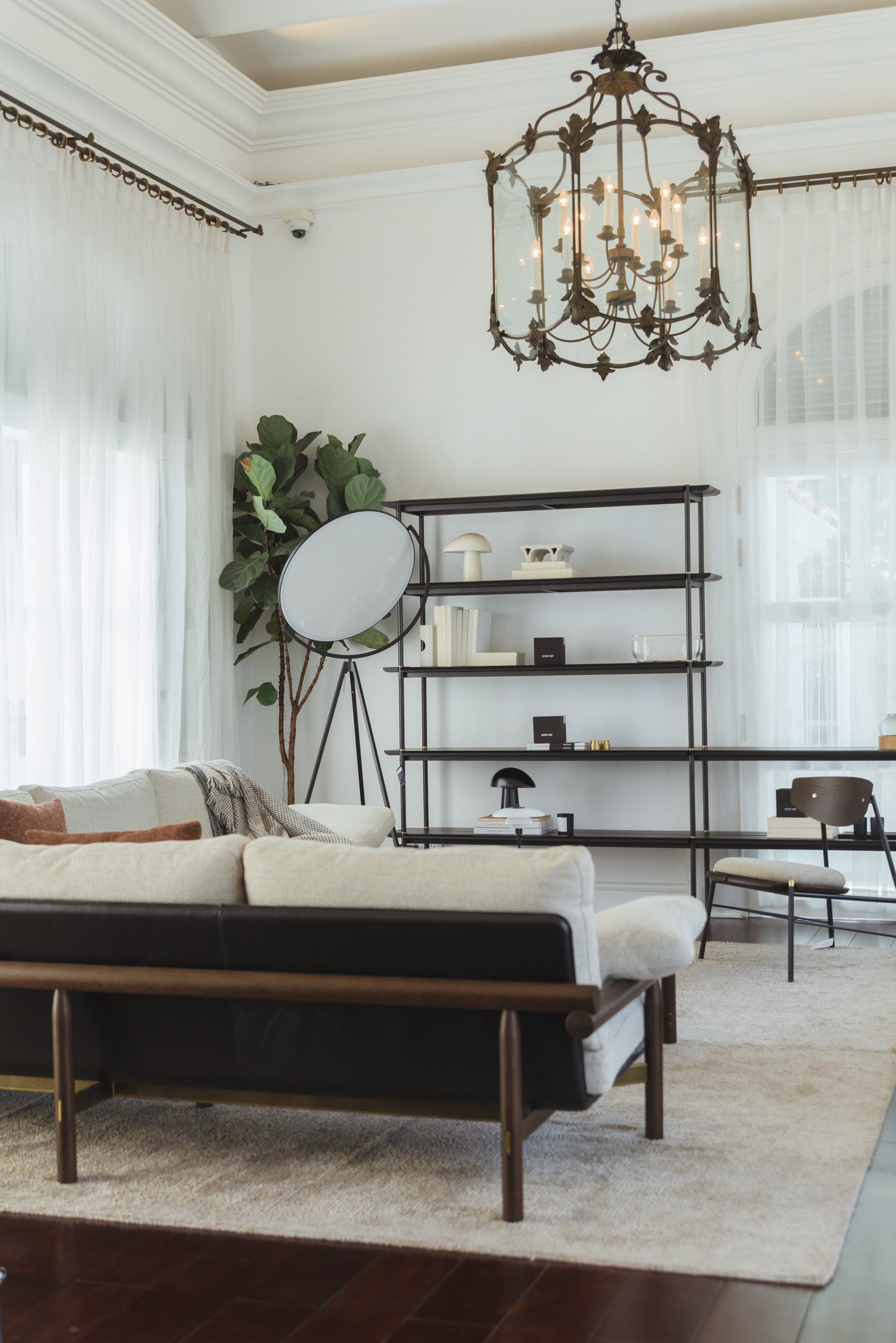 Стальная и деревянная скамья District Eight Укладка ARCH-00140767 - Вид №6