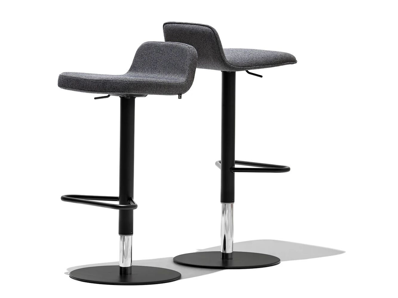 Регулируемый по высоте тканевый стул с подставкой для ног Connubia Riley Soft ARCH-00147604 - Вид №1