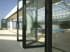 Alumil Складывающееся стеклянное окно из алюминия и стекла Smartia systems