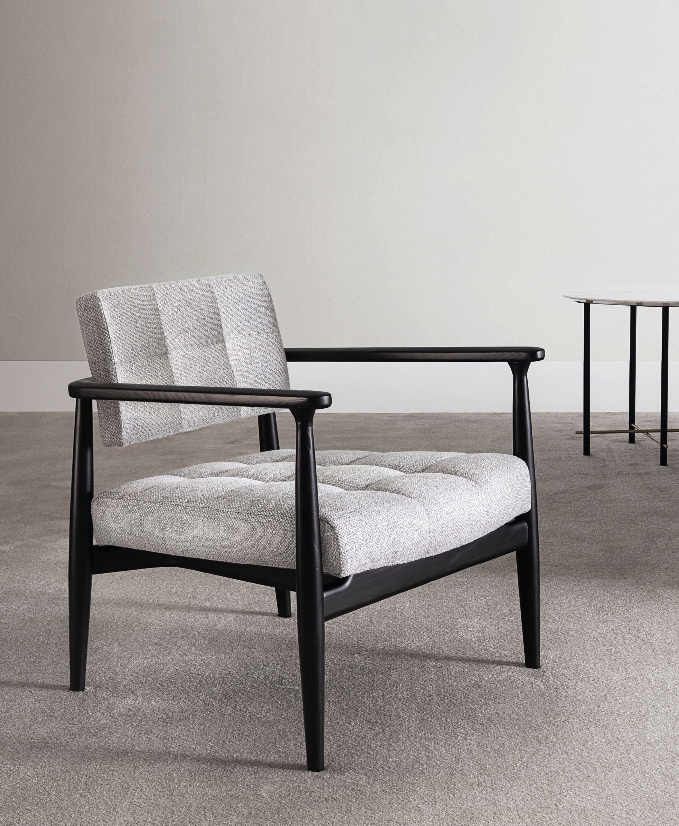 Тканевое кресло с подлокотниками Casamilano Arne ARCH-00088958 - Вид №2