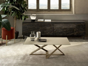 Журнальный столик из стали и хрусталя