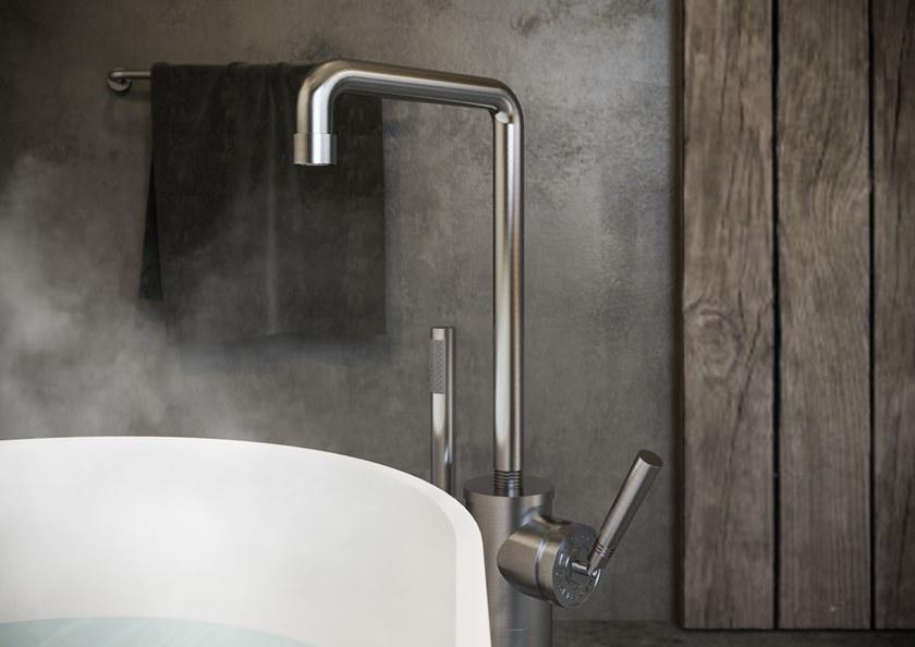 JEE-O Смеситель для ванны напольный стальной с ручным душем Soho 700-3110/2/8/9 - Вид №3