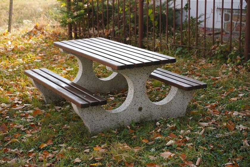 ENCHO ENCHEV - ETE Стол для пикника из бетона и дерева  108  - Вид №1