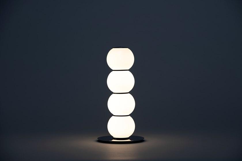 Formagenda Настольная лампа из светодиодного стекла с диммером Pearls sun-id-1427196 - Вид №3