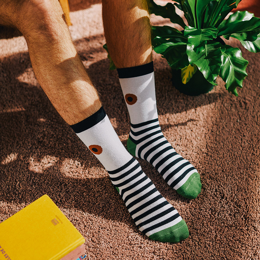 DYEYESOBR Носки eye, коричневые Doiy  - Вид №1