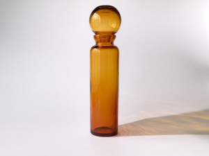 Ваза из дутого стекла