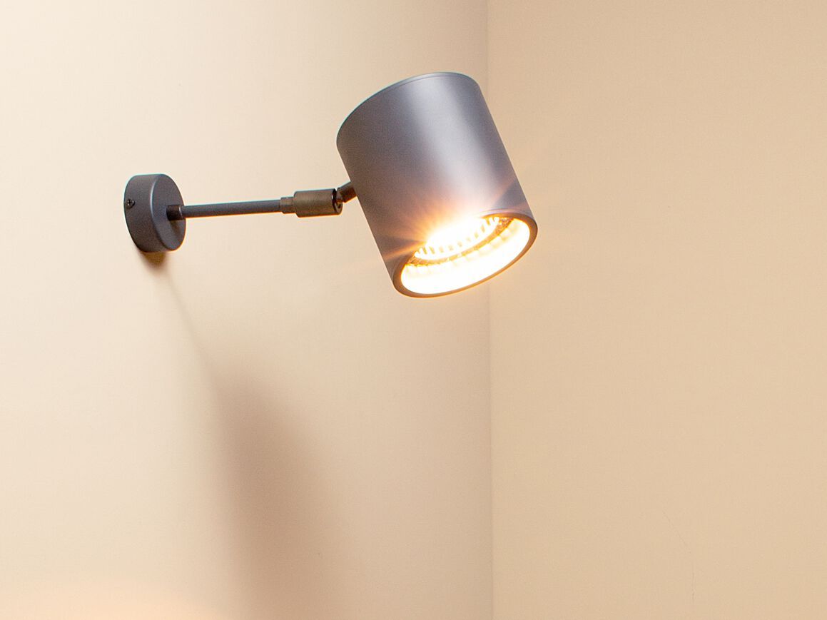 Регулируемый алюминиевый светодиодный настенный светильник Renzo Serafini ANELLO ALTO SPOT ARCH-00091304