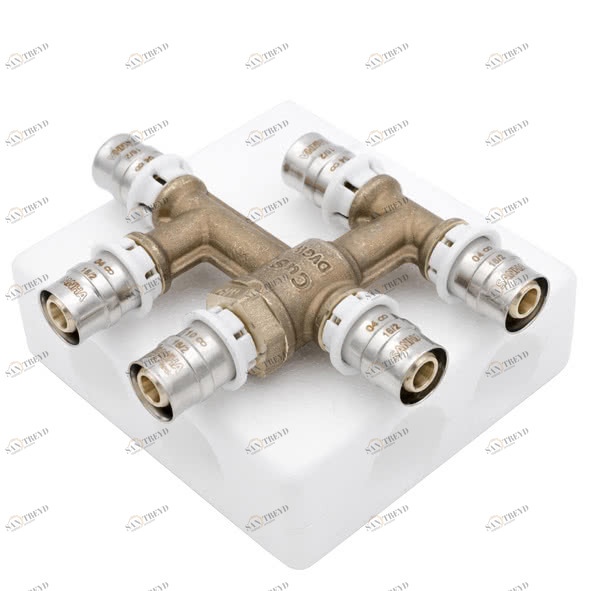 325580201620 25580 - Поперечный тройник 3fit-Press без pb с iso-box Размеры: 20x16x20 SANHA 