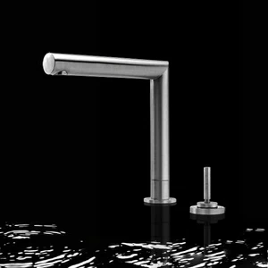 Смеситель на два отверстия 7MJA0201 Geda Nextage Juna поворотным изливом