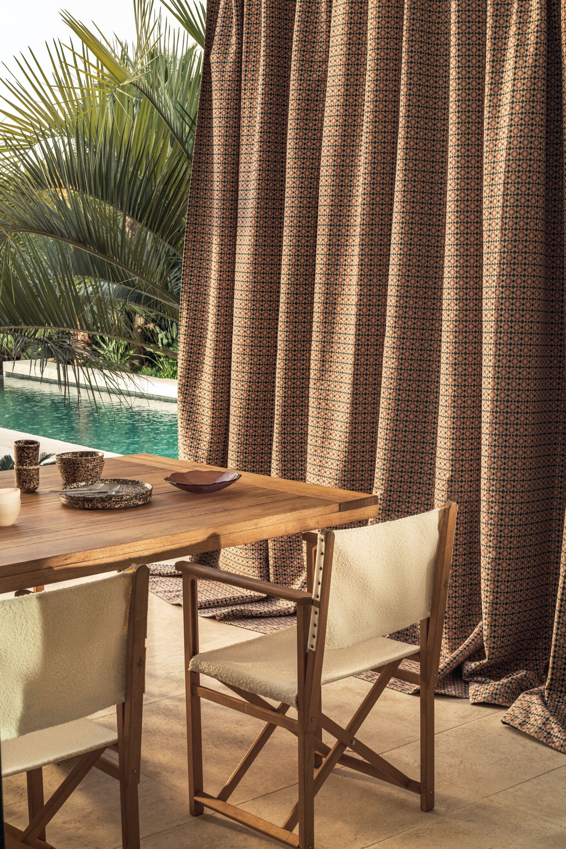 Ткань с графическим рисунком Élitis Venice Beach ARCH-00054464 - Вид №3