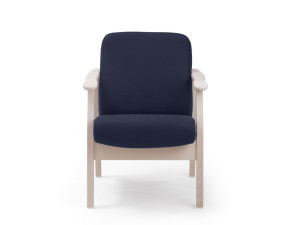 Тканевое кресло с подлокотниками