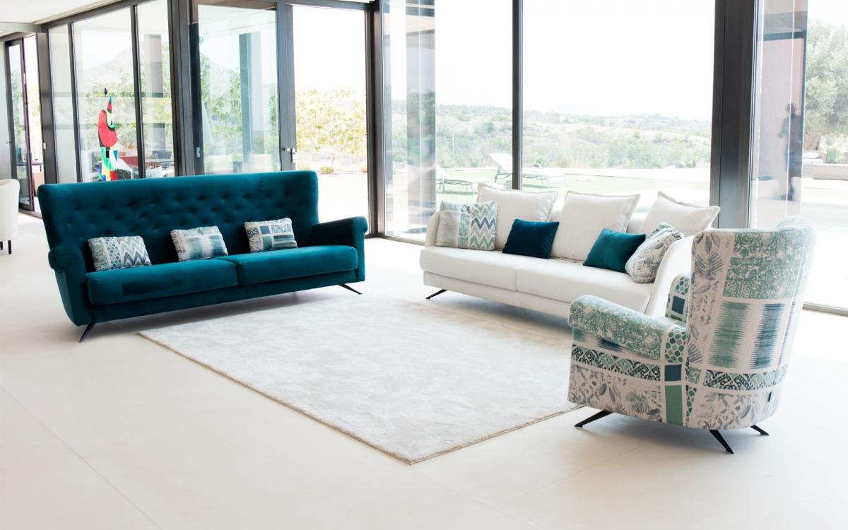 066988 Прямой диван Fama Nina Santreyd - Вид №1