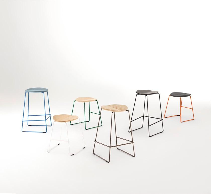 Ross Gardam Высокий табурет из саночной ткани Duet sun-id-1362453 - Вид №2