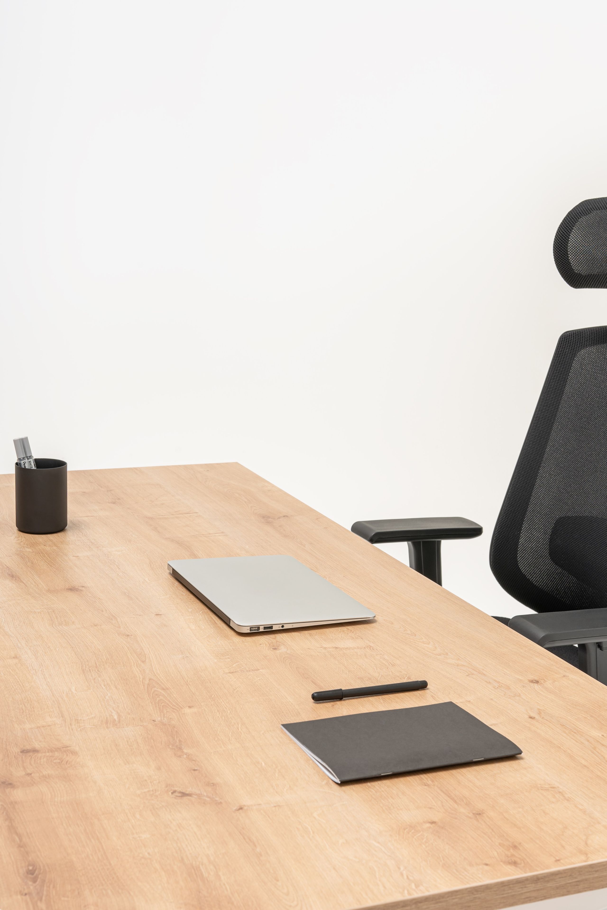 Деревянный прямоугольный стол MDD Ogi ARCH-00039735 - Вид №4