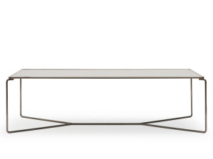 Стальной низкий прямоугольный журнальный столик