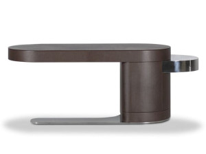 Кожаный письменный стол с ящиками