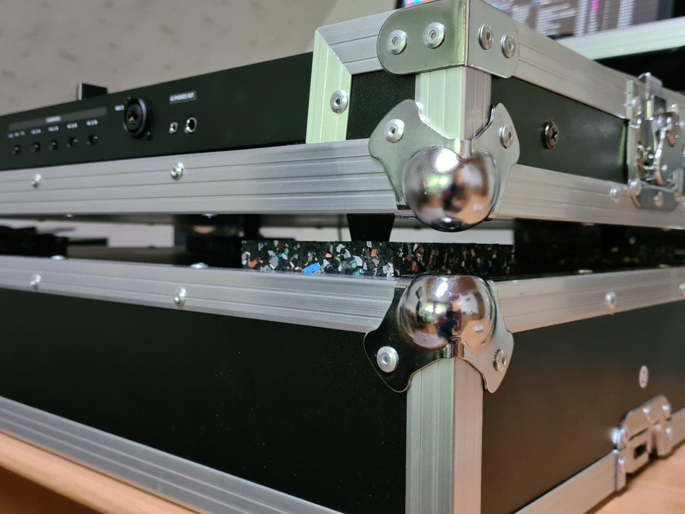 20020008IS Подложки под опоры и лаги IsoSafe и IsoSafe hard Alegria  - Вид №6