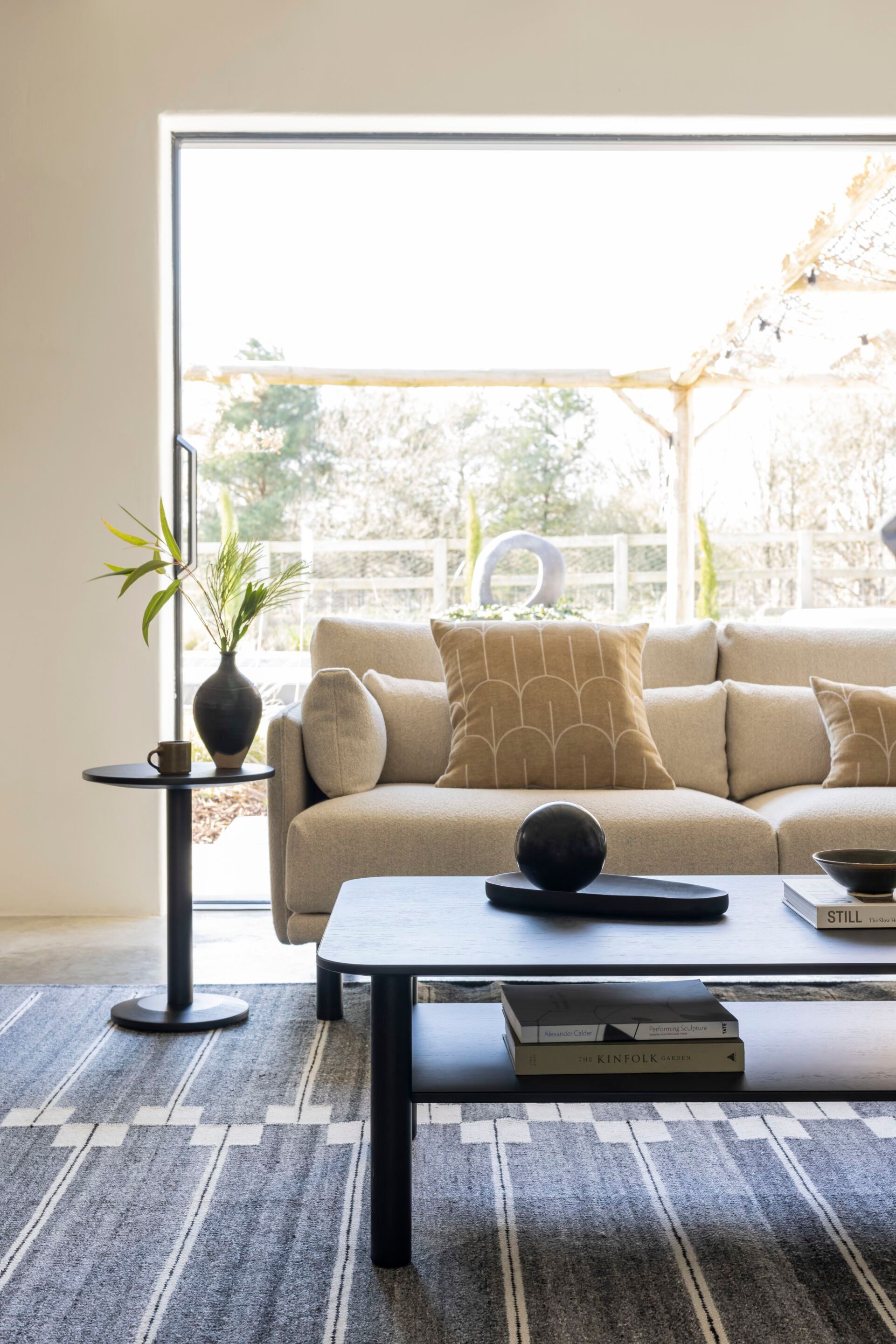 Квадратная подушка из хлопка с геометрическим рисунком Case Весы ARCH-00077967 - Вид №10