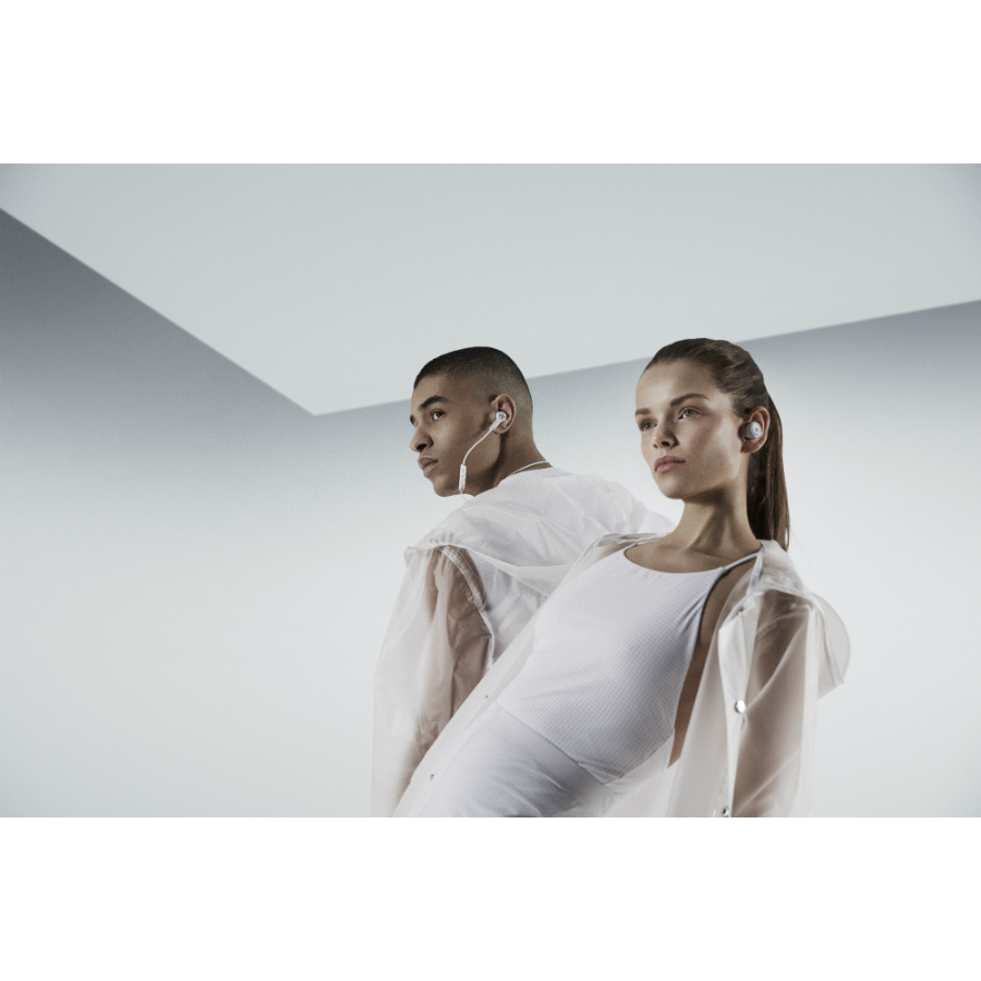 Наушники беспроводные BeoPlay E6 Motion, белые Bang & Olufsen 1645308 - Вид №2