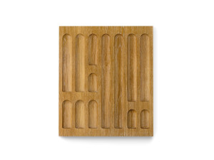 Декоративная панель из дуба