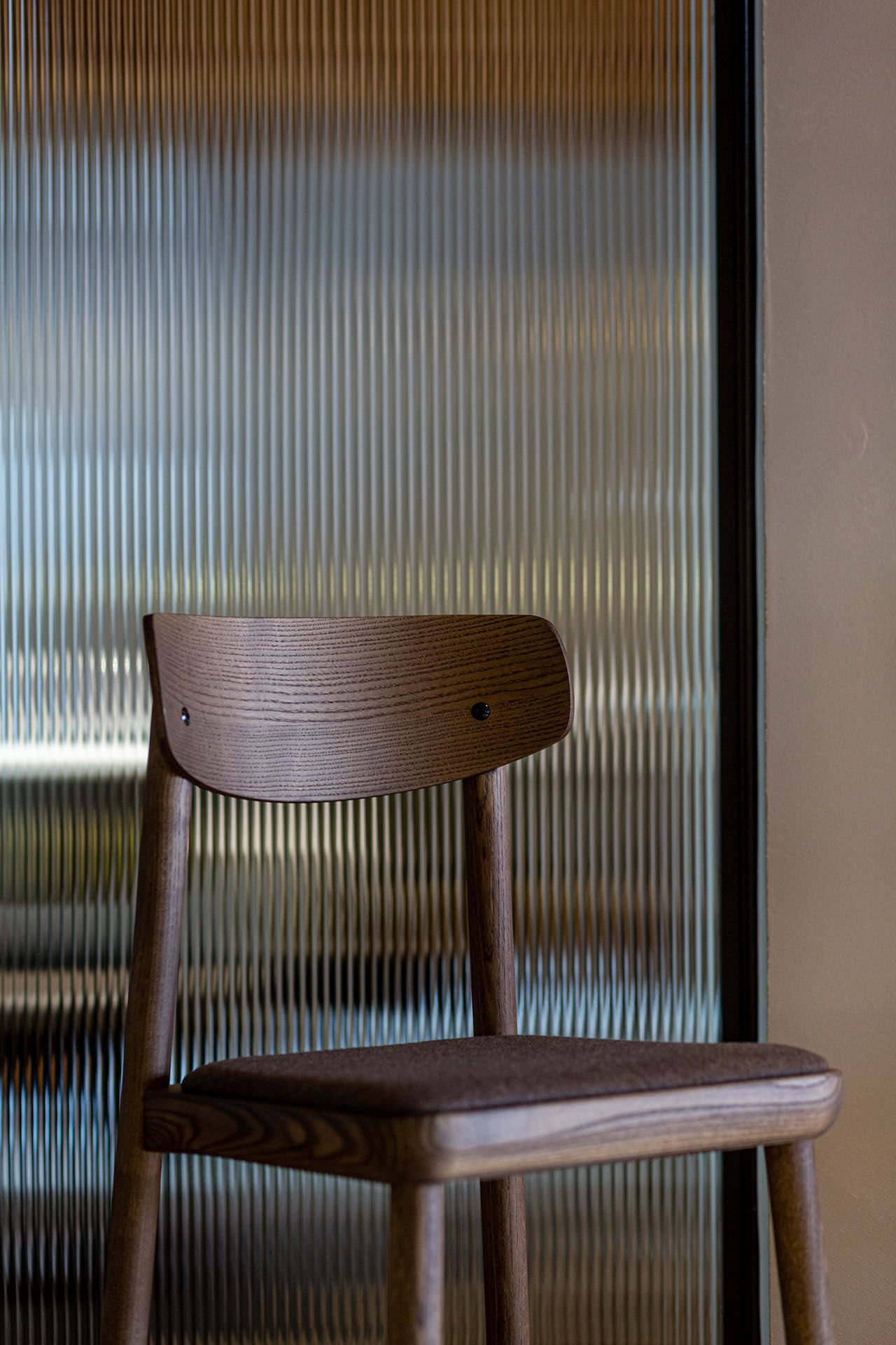 Стул из ясеня с мягким сиденьем SIPA Isa ARCH-00095431 - Вид №7