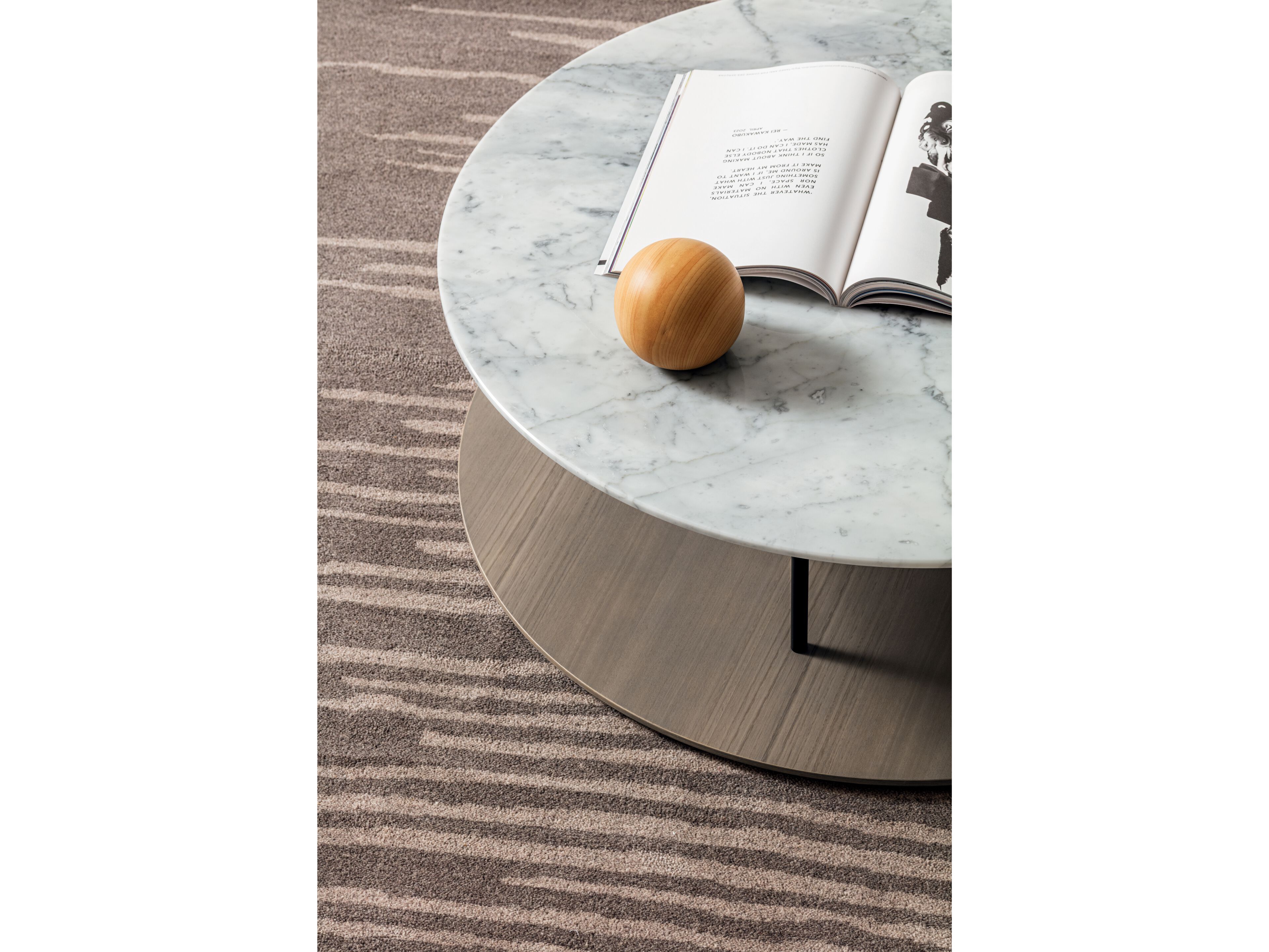 Мраморный круглый журнальный столик Ditre Italia Staker ARCH-00125262 - Вид №2