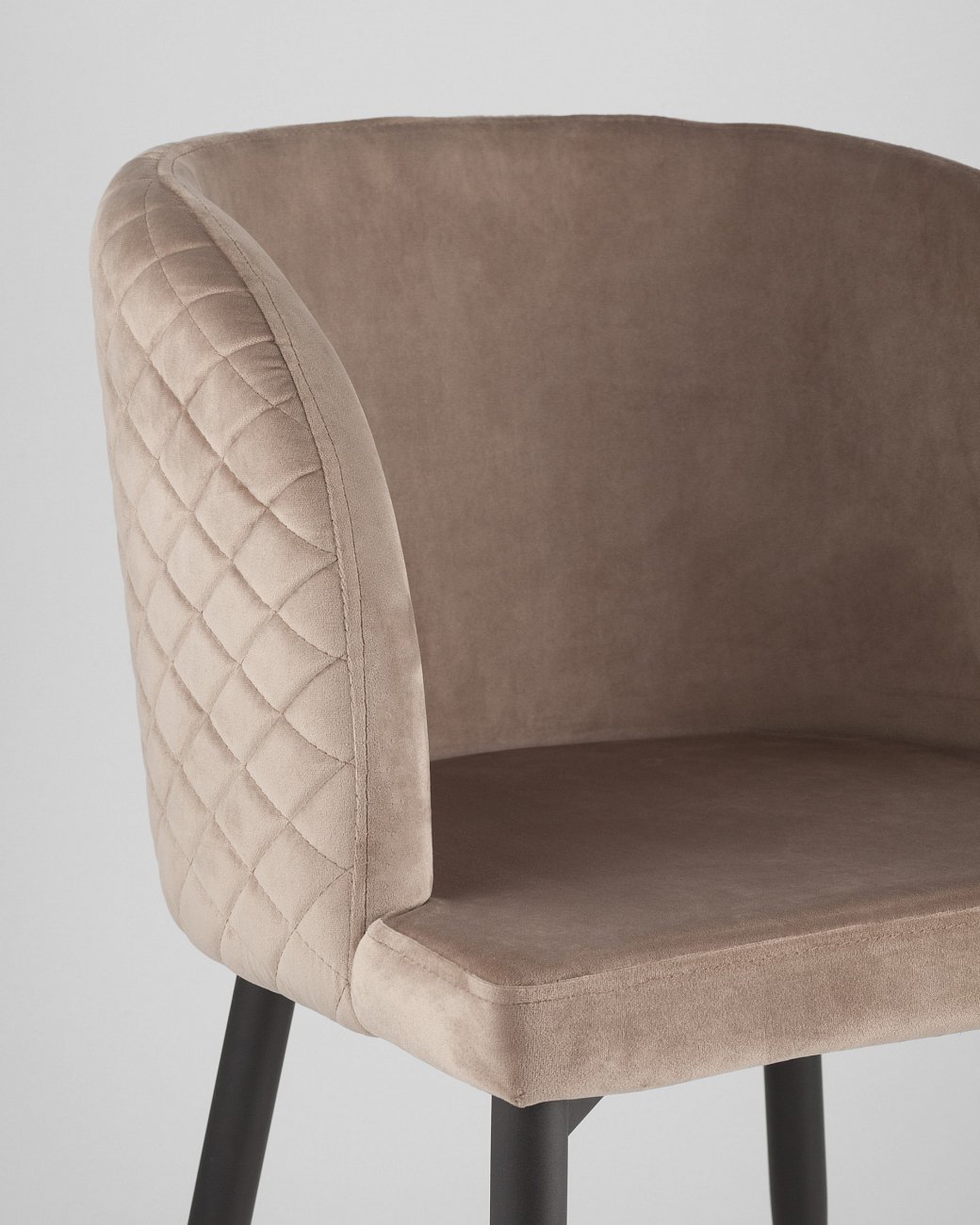 Стул с подлокотниками мягкий шампань с черными металлическими ножками "Молли" STOOL GROUP ДИЗАЙНЕРСКИЕ 00-3881929 Бежевый  - Вид №5