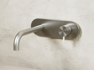 Настенный смеситель для раковины из нержавеющей стали с 2 отверстиями