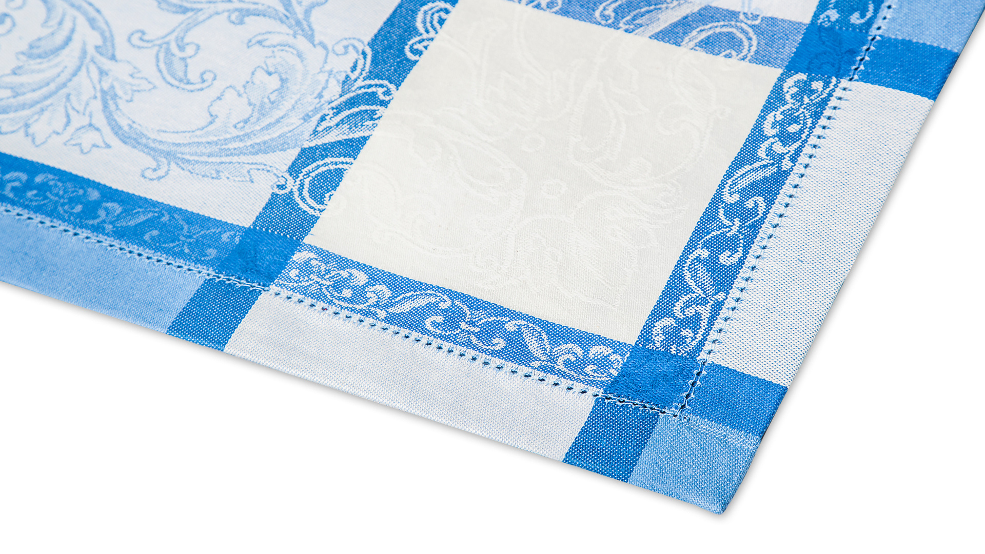 10610848 Яковлевский жаккард Скатерть квадратная Яковлевский Жаккард Виктория 150х150см голубая с синей каймой полулен Ткань - Вид №1