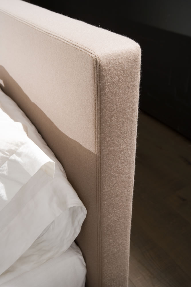 003934 Кровать с изголовьем CasaDesus Verona Santreyd - Вид №4