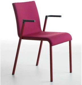 Crassevig Штабелируемое мягкое кресло с подлокотниками Persia