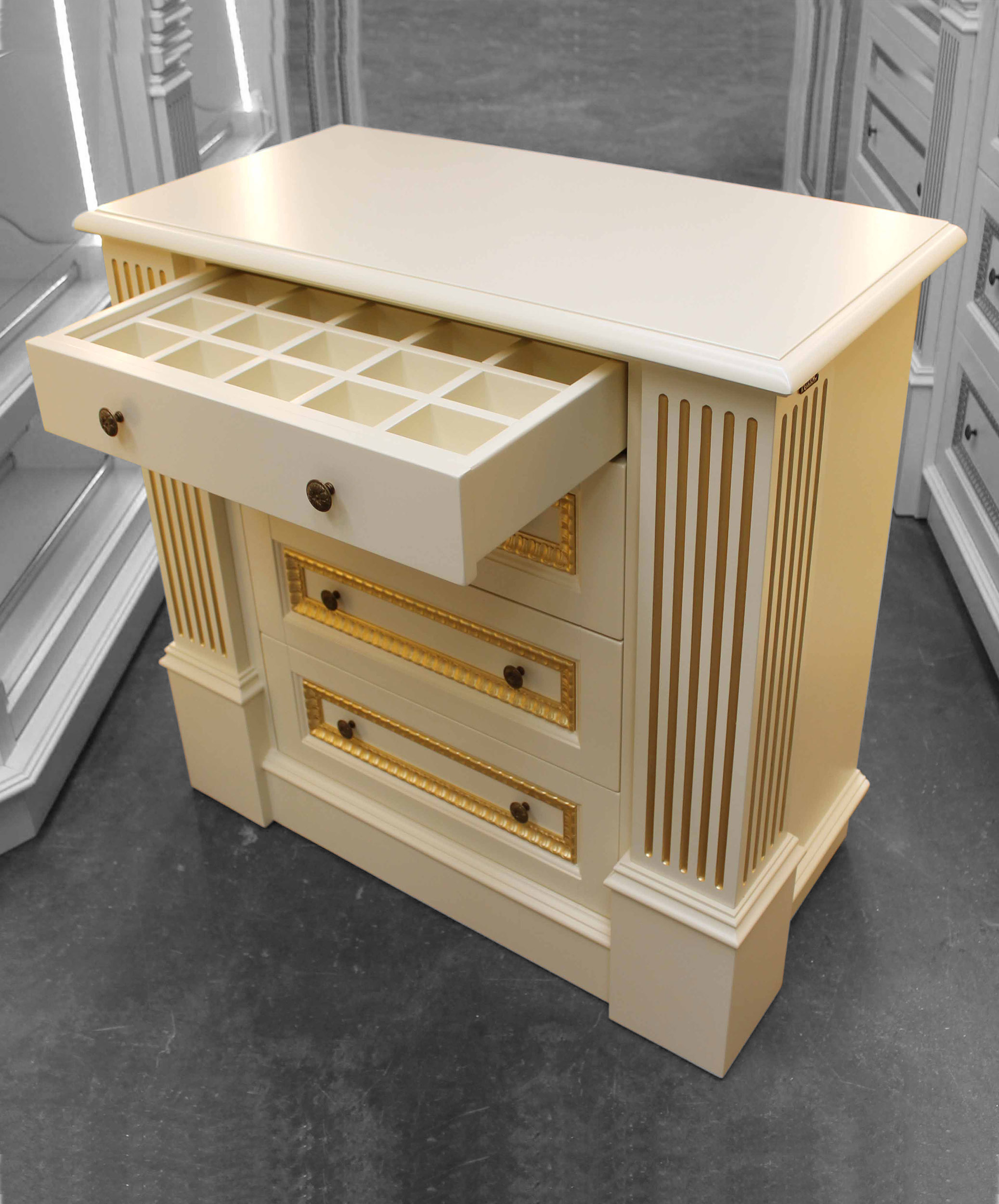 Tifernoit Комод специальный на колесиках Realizzazioni sun-id-2098467 - Вид №1