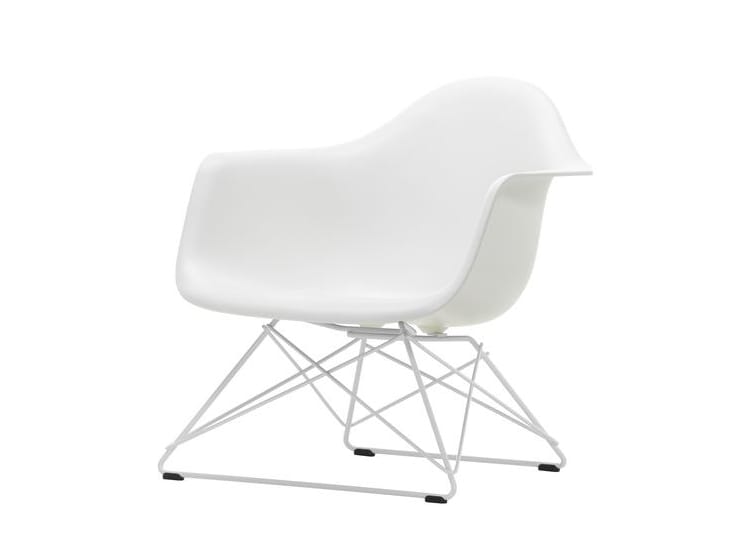 Полипропиленовое кресло с подлокотниками VITRA Eames Plastic Chair ARCH-00049913