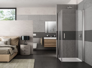 Угловая душевая кабина из закаленного стекла с распашной дверью