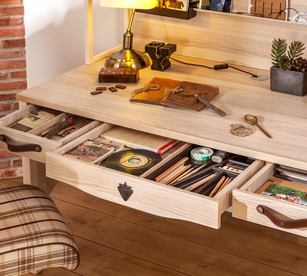 Письменный стол деревянный с ящиками светлый орех Royal L CILEK ROYAL 00-3832433 Бежевый Santreyd - Вид №2