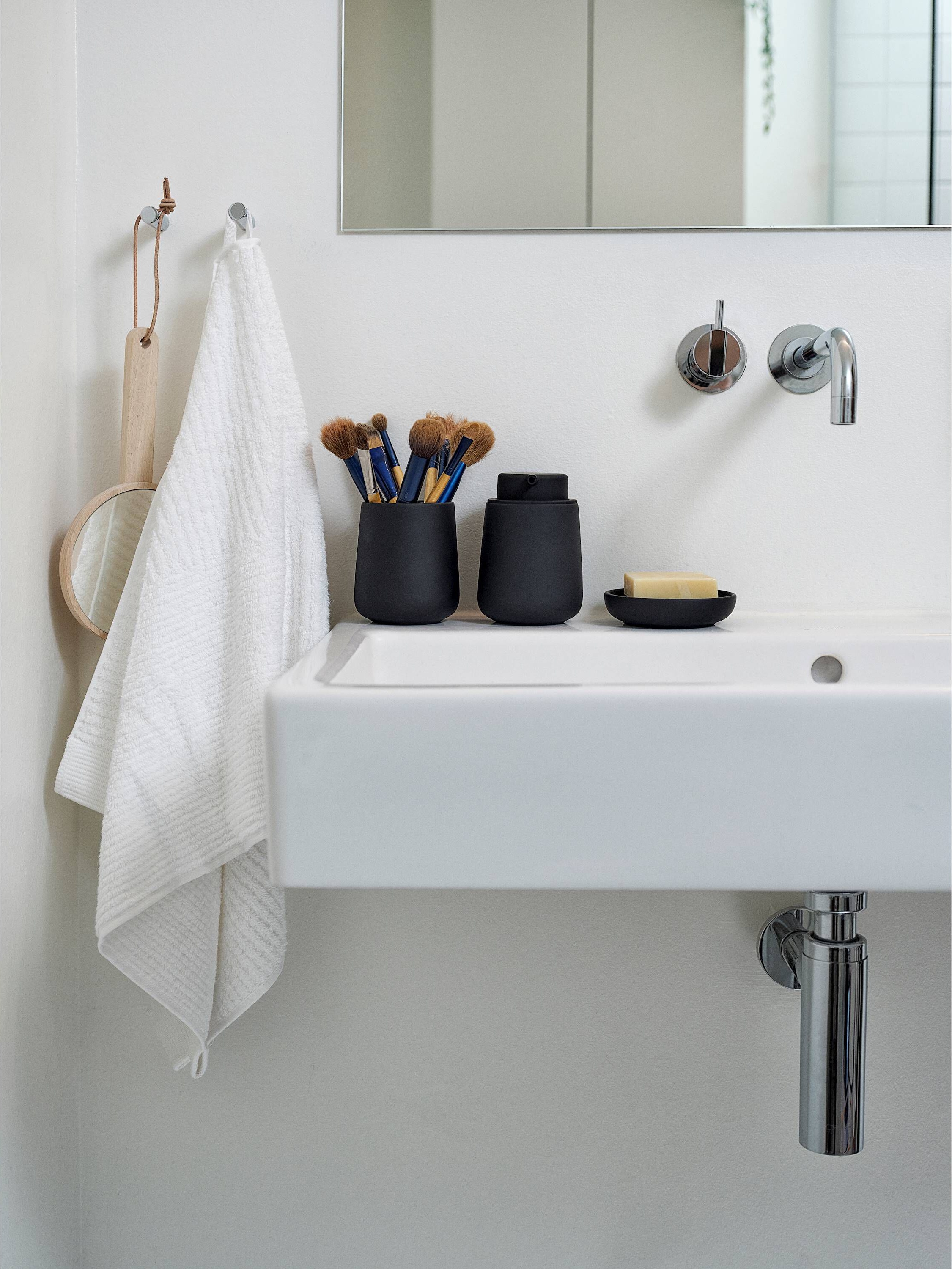 330161 чашка для зубной щетки Zone Denmark Nova One - Вид №1