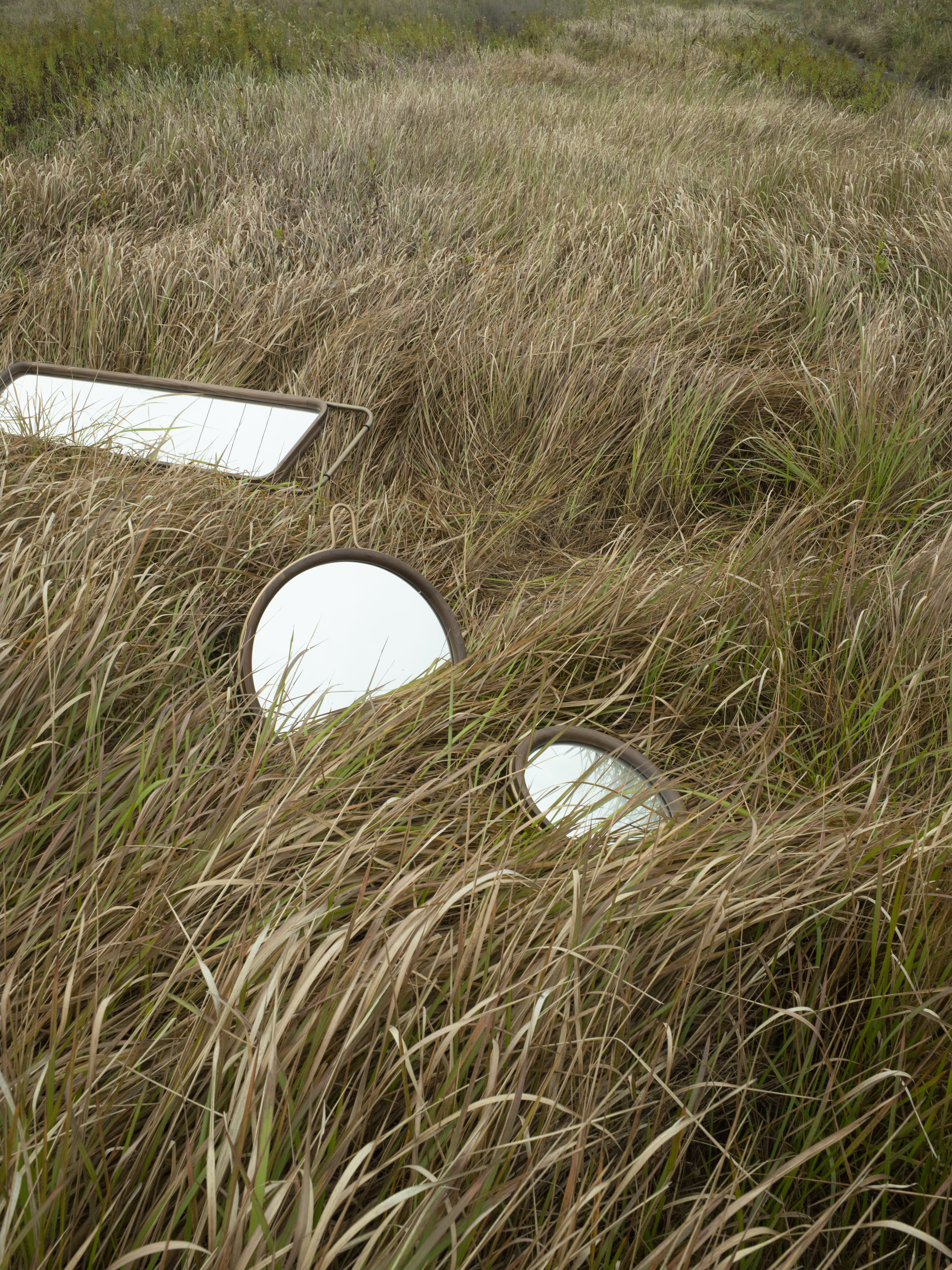 Универсальное круглое зеркало маленькое Stellar Works UT-M110-S Utility - Вид №3