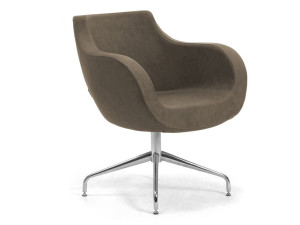 Кожаное кресло с подлокотниками