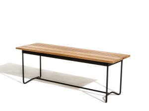 Садовая скамейка из тикового дерева