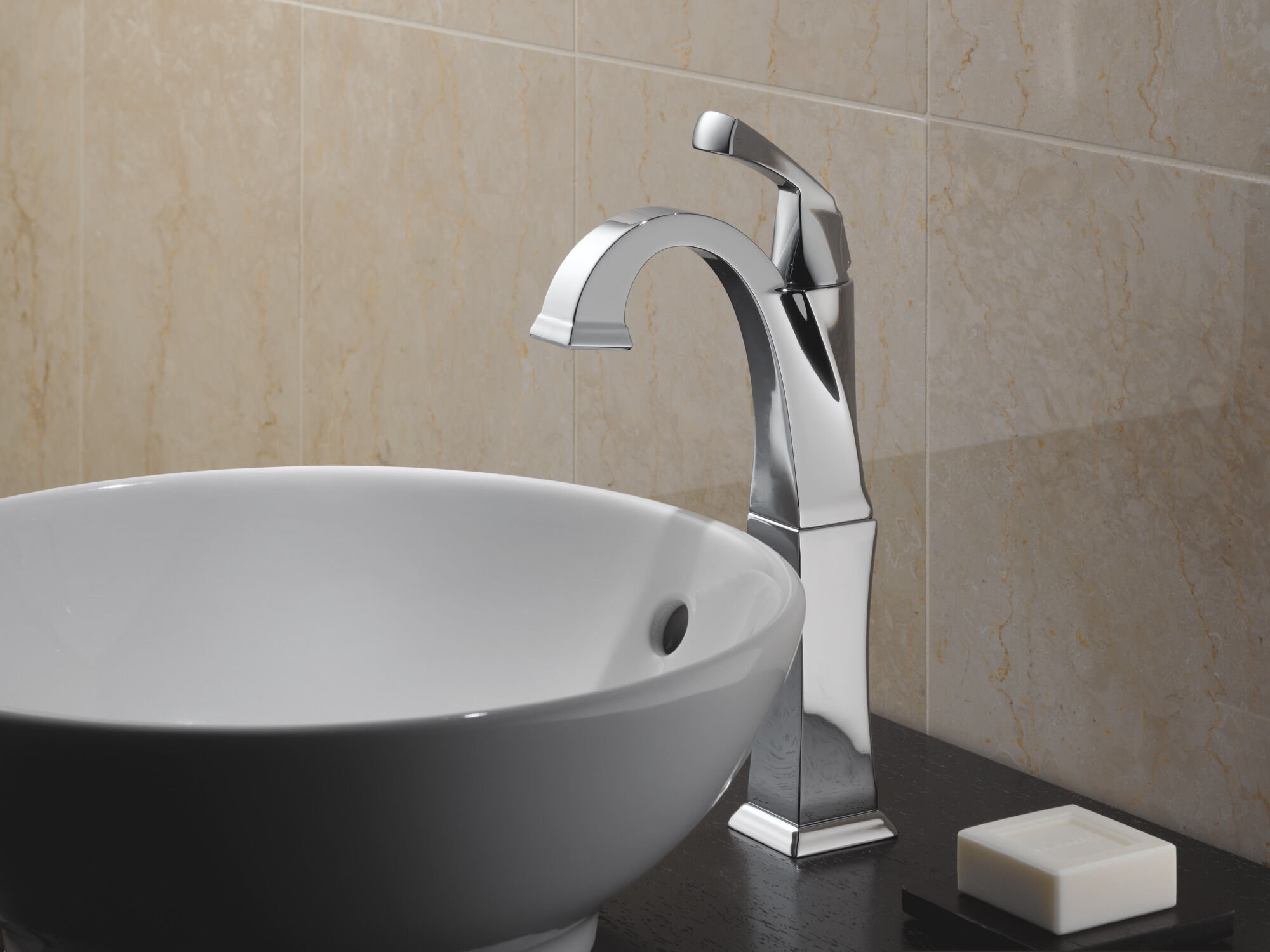 Смеситель для ванной комнаты с одной ручкой, центральный - меньше всплывающих окон Delta Faucet 751-PT-DST - Вид №2