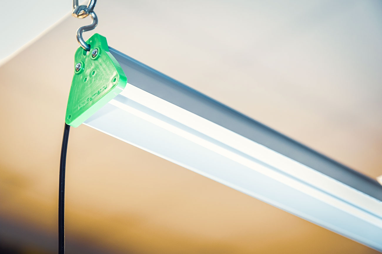 1118 Фитолампа для растений 50 Ватт. Длина 140 см LAB.Space  - Вид №13